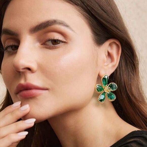 Green flower earrings N335 - Picture 3 of 8